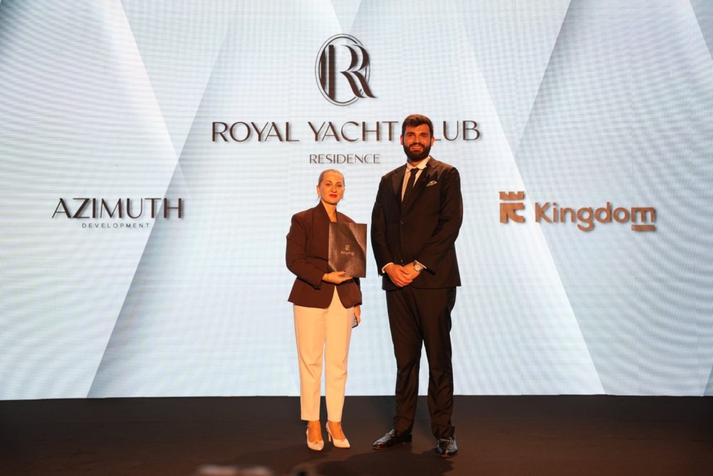 Instagram story competition winner at the Royal Yacht Club Residence launch